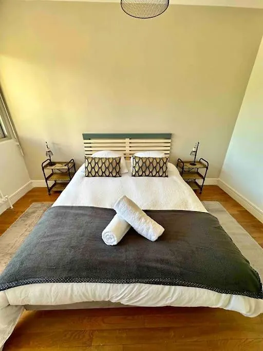 Appartement Centre De Vichy Apartment